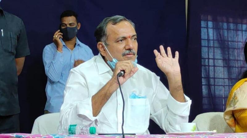 ریونت ریڈی پر نوٹسوں کے ذریعے اپوزیشن پر دباؤ ڈالنے کا الزام: وینکٹ رمنا ریڈی