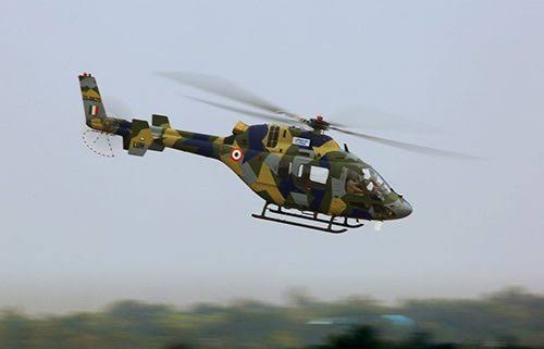 پٹھانیا نے لائٹ یوٹیلیٹی ہیلی کاپٹر میں پہلی سواری لی