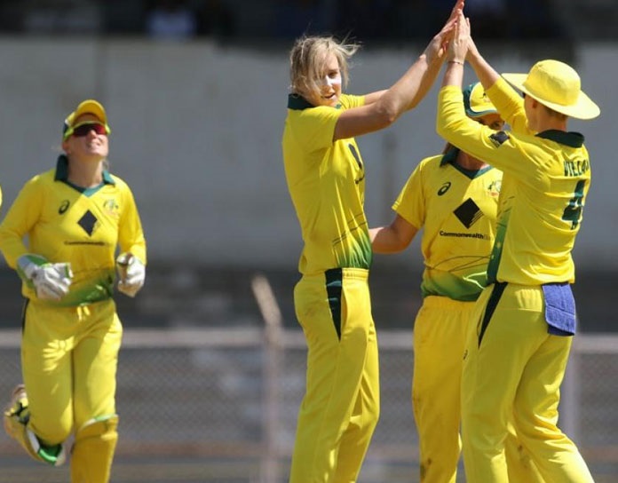 آسٹریلیا سے پھر ہاری ہندوستانی خواتین ٹیم ، پہلے ٹی 20میں میس 6 وکٹ سے ملی شکست