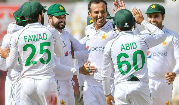 کرکٹ: پاکستان نے جنوبی افریقہ کو 7 وکٹ سے شکست دی