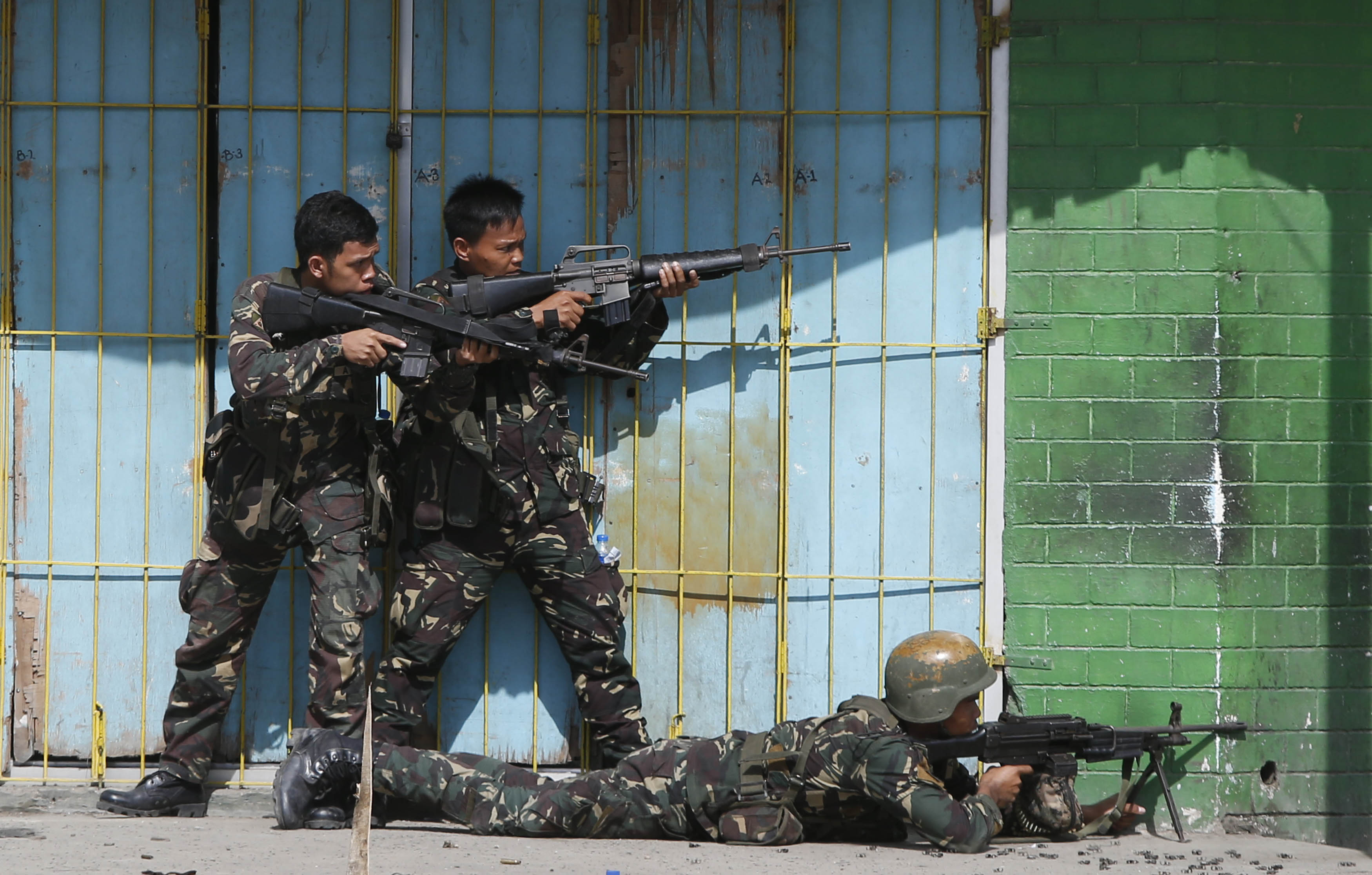 فلپائن میں آئی ایس کے دو دہشت گرد ہلاک
