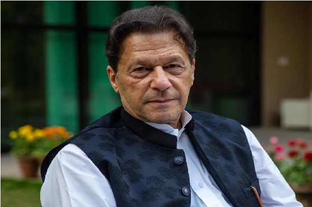 190 ملین پاؤنڈ کیس: عمران خان کی درخواستِ ضمانت پر نیب کو دوبارہ نوٹس