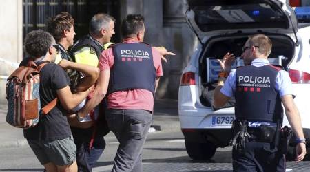 ڈونالڈ ٹرمپ  سمیت کئی ممالک کے صدر نے اسپین میں حملے کی مذمت کی