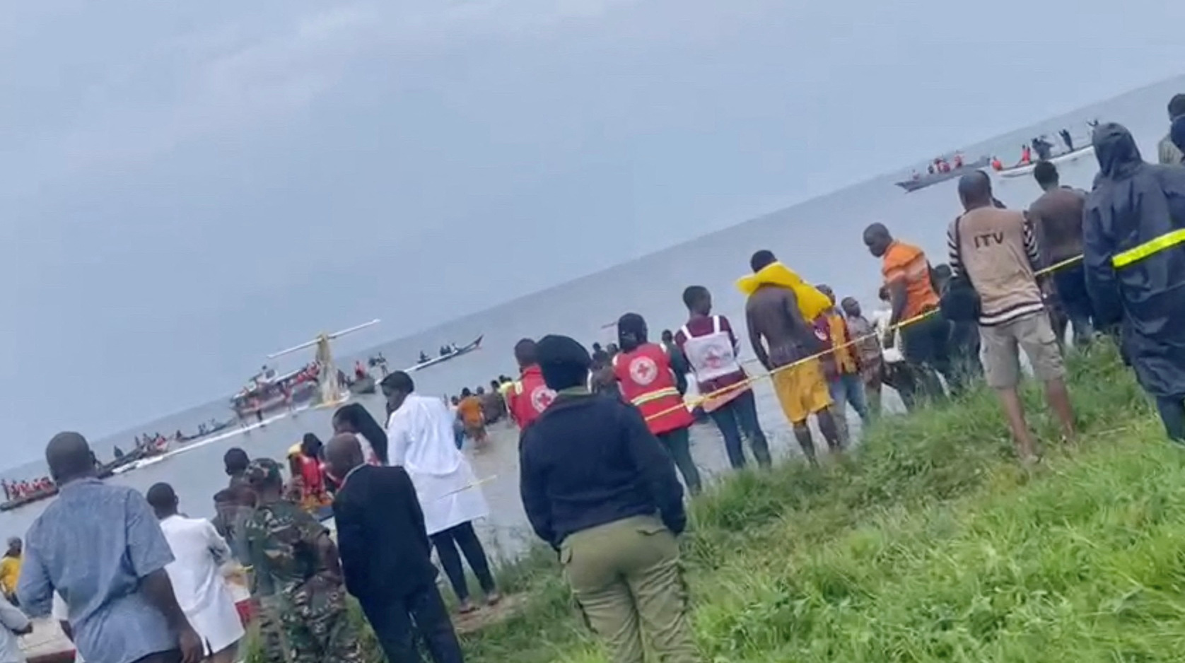 تنزانیہ میں مسافر طیارہ بوکوبا ایئرپورٹ پر لینڈنگ سے قبل جھیل وکٹوریہ میں گر کر تباہ، 19 افراد ہلاک