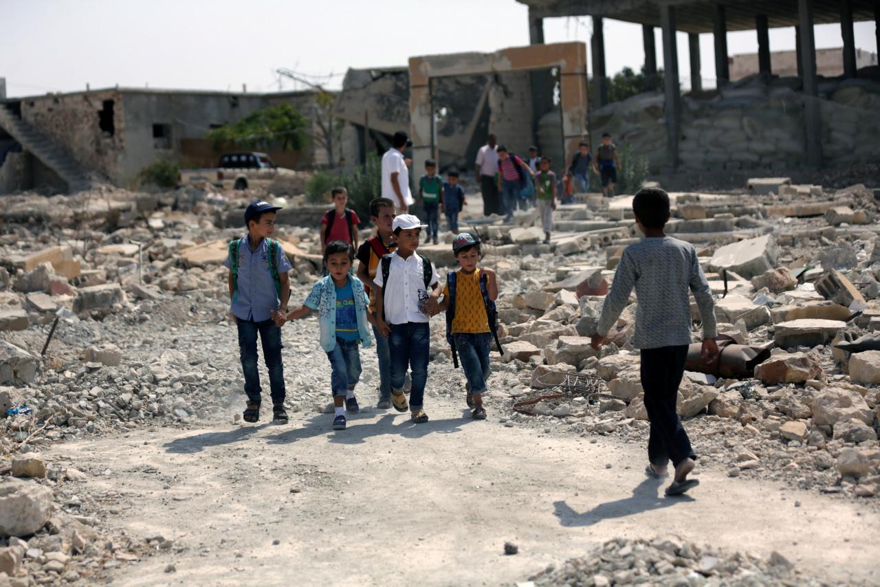 سیاسی تبدیلی سے اسد کے دور ہونے پر ہی شام کی تعمیر نو کی حمایت کریں گے: برطانیہ