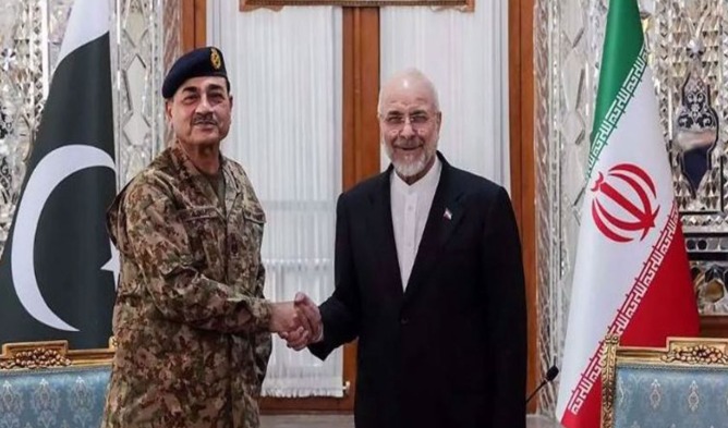 پاکستانی آرمی چیف عاصم منیر کی ایرانی اسپیکر سے ملاقات