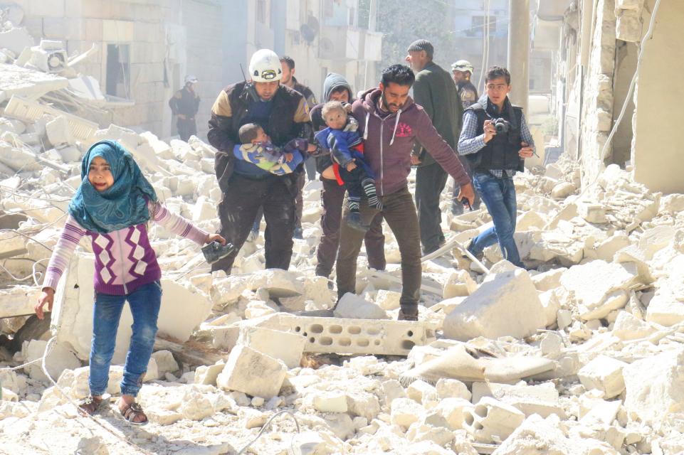 شام میں اتحاد ی افواج کے حملے میں 35 افراد ہلاک