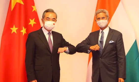 چینی وزیر خارجہ سے ملے ایس جے شنکر، ایل اے سی پر جاری تناؤ پر تبادلہ خیال 
