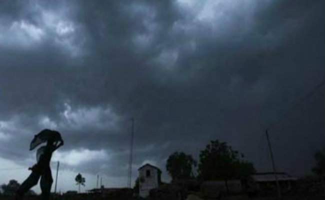 اتراکھنڈ کے چار اضلاع میں اگلے 48 گھنٹوں میں تیز بارش کی وارننگ