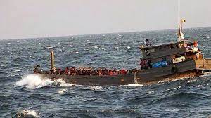ویتنام کے بحری جہاز نے بحیرہ انڈمان میں کشتی ڈوبنے سے 154 روہنگیا افراد کو بچا لیا