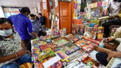 دہلی حکومت نے یکم جنوری 2023 تک پٹاخوں کی فروخت پر پابندی لگادی