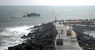 طوفان نیوار کے سبب تمل ناڈو کے 13 اضلاع میں جمعرات کو عام تعطیل