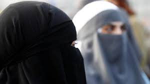 سری لنکا حکومت کا بڑا فیصلہ ، برقع پہننے پر پابندی