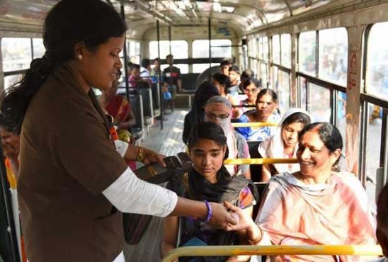 آرٹی سی بسوں میں مفت سفر کی سہولت، گریٹر حیدرآباد زون میں 13.50 کروڑ خواتین نے استفادہ کیا