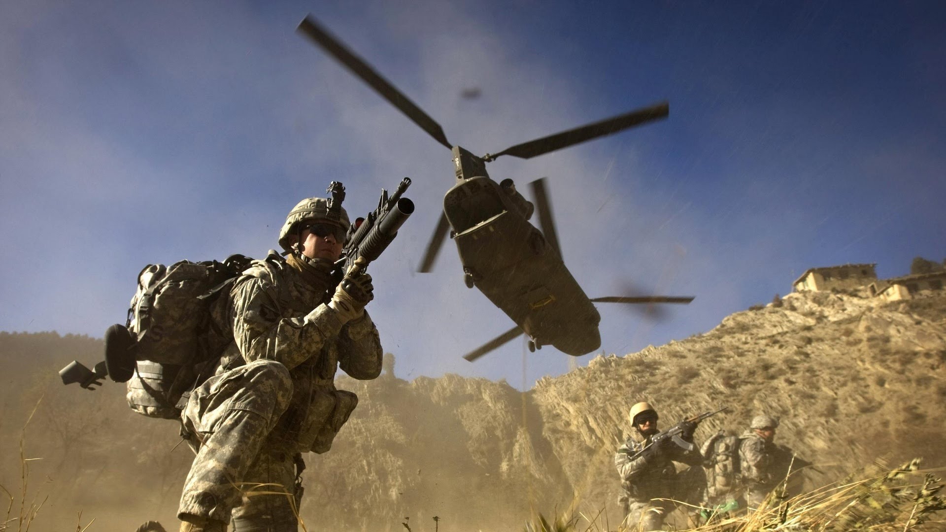 افغانستان میں امریکہ نے حملہ کیا