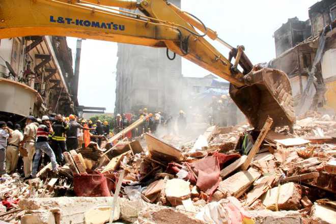 ممبئی عمارت حادثے میں مرنے والوں کی تعداد 34 تک پہنچی