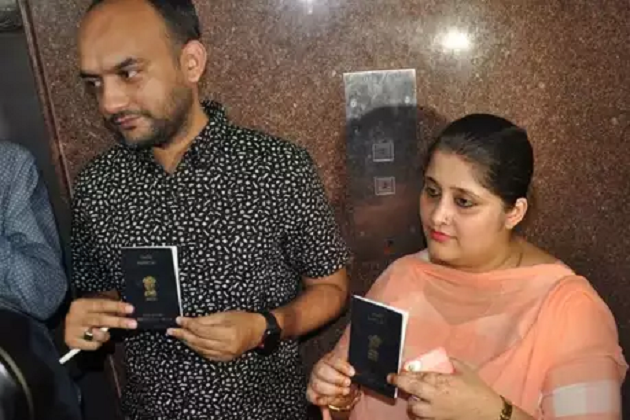 پاسپورٹ تنازع: انس صدیقی اور تنوی سیٹھ کو کلین چٹ