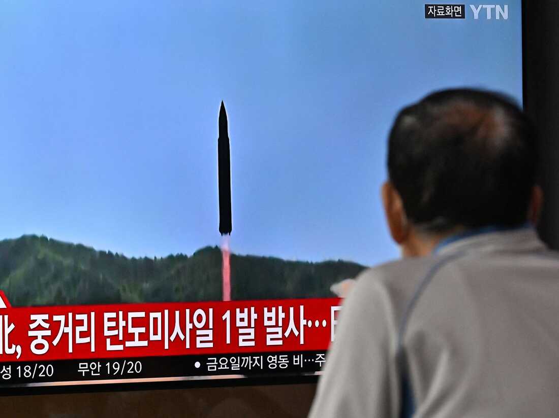 شمالی کوریا نے جاپان پر بیلسٹک میزائل داغا