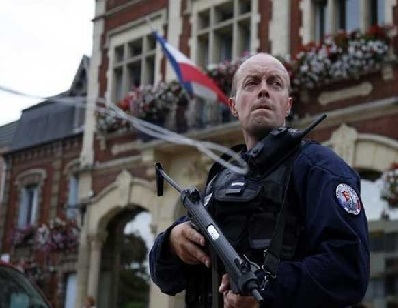 فرانس: پیرس میں پولیس نے اچانک کی اسٹیشن کا محاصرہ، مچی افراتفری