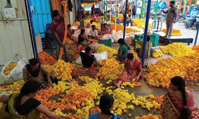 شہر حیدرآبادمیں پھولوں کی قیمتوں میں اضافہ