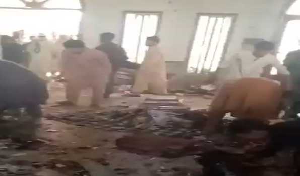 پاکستان میں پیشاور کے مدرسے میں دھماکہ،19 بچے زخمی
