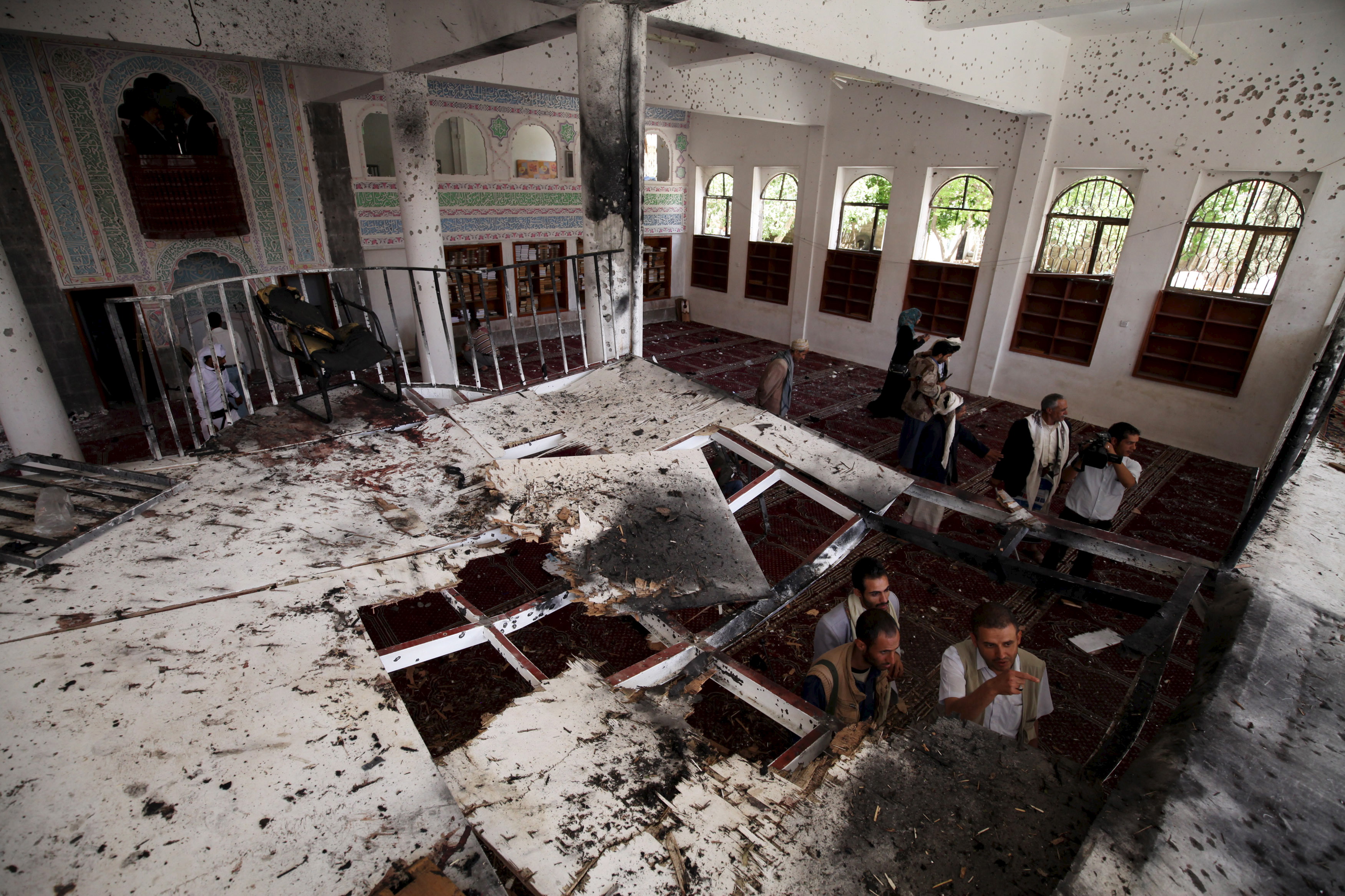 یمن میں مسجد پر حملے میں 22 افراد ہلاک