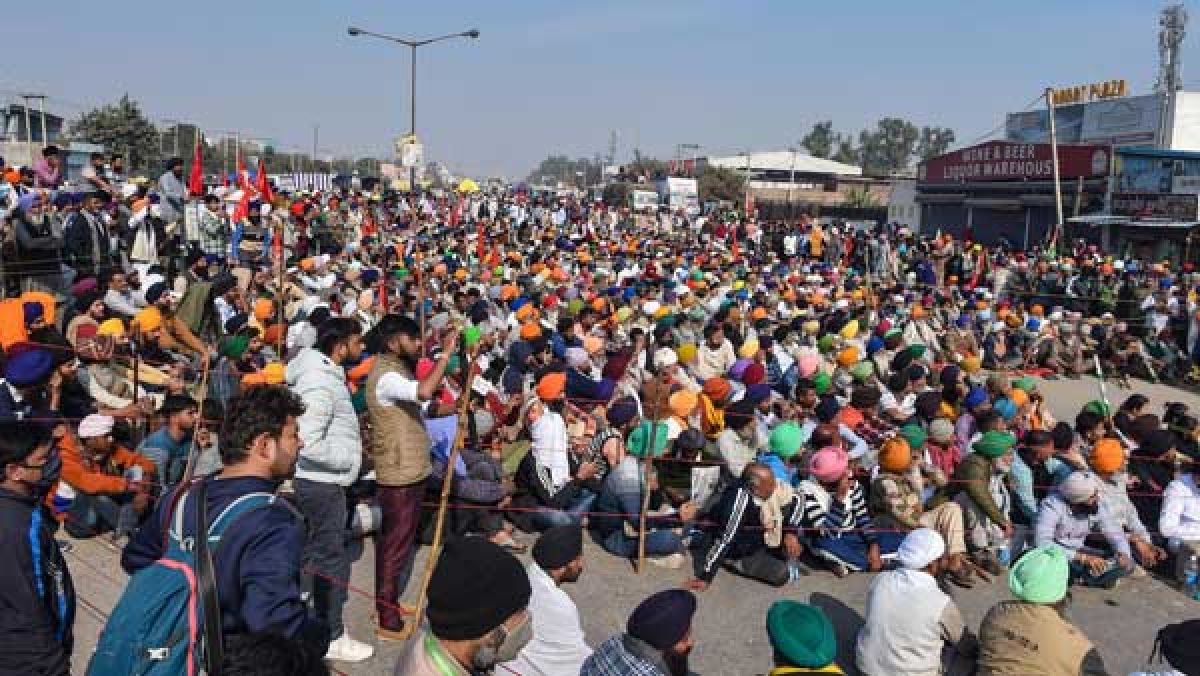 دہلی کے کسانوں کی حمایت میں اے پی میں بائیں بازو کا رکنوں کا مظاہرہ