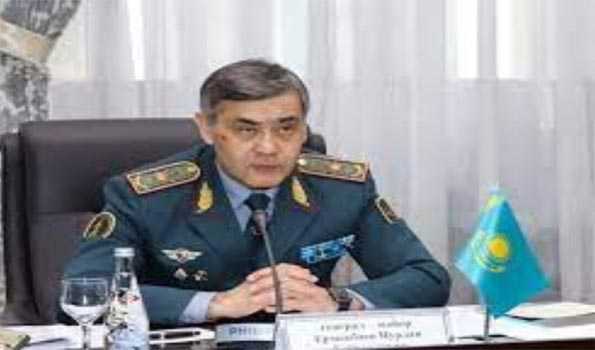 قازقستان کے وزیر دفاع نورلن ہندوستان کے دورے پر