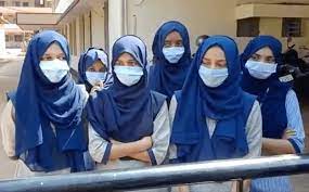 حجاب پرسماج کو منقسم کرنا قابل ِ مذمت، کرناٹک کی مسلم لڑکیوں کی جدوجہدقابل ِ تحسین: یونائیٹڈ مسلم فورم کا بیان