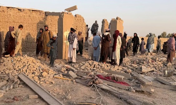 پاکستان کے افغانستان میں تازہ فضائی حملے، 22 عسکریت پسندوں کی ہلاکت کا دعویٰ