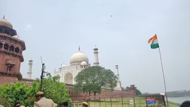 تاج محل کی سیکیورٹی ہوگی ہائی ٹیک ،جلد نصب کیا جائے گا اینٹی ڈرون سسٹم