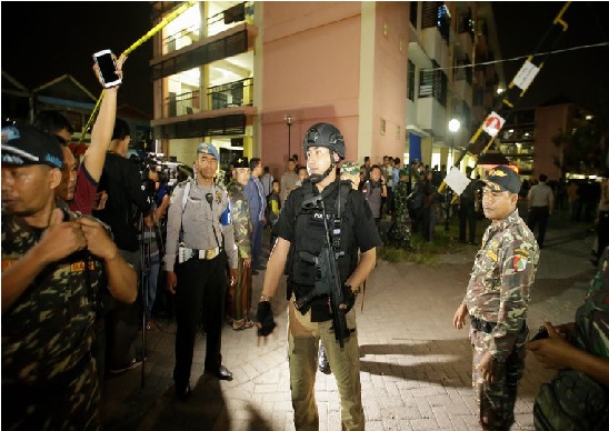 انڈونیشیا میں دھماکہ،کئی پولیس اہلکار زخمی