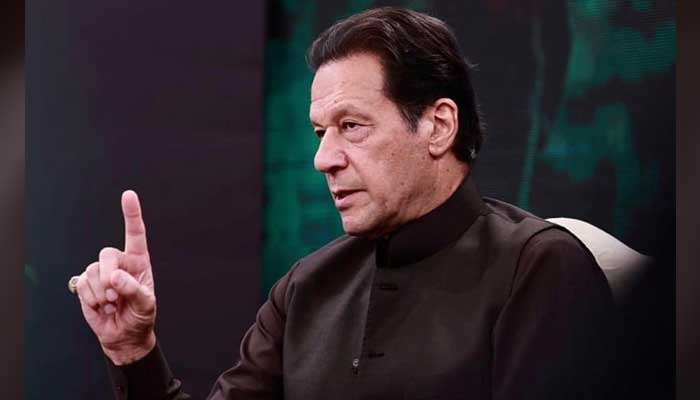 شفاف انتخابات کو یقینی بنائیں: عمران خان نے پاک فوج کے سربراہ کو…