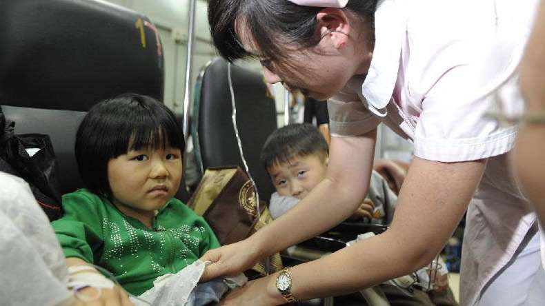 چین میں فوڈ پوائزننگ سے 300 بچے بیمار
