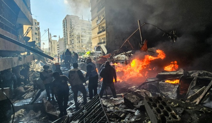 اسرائیل کے لبنان پر 10 منٹ میں تقریباً 100 حملے، اسپتال زخمیوں سے بھر گئے