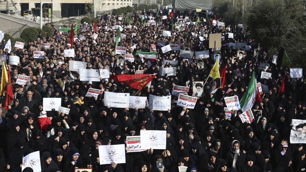 امریکہ کی ایرانی مظاہرین کی تائید، کہا وہ لوگوں کی جائز توقعات کی حمایت کرتا ہے